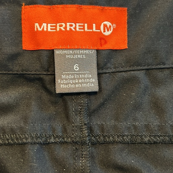 Women’s Merrell Black Shorts size 6 - Picture 2 of 8